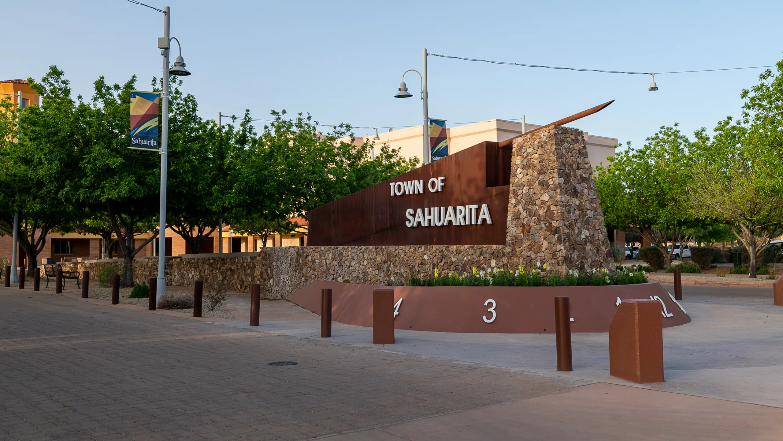 Town of Sahuarita sign